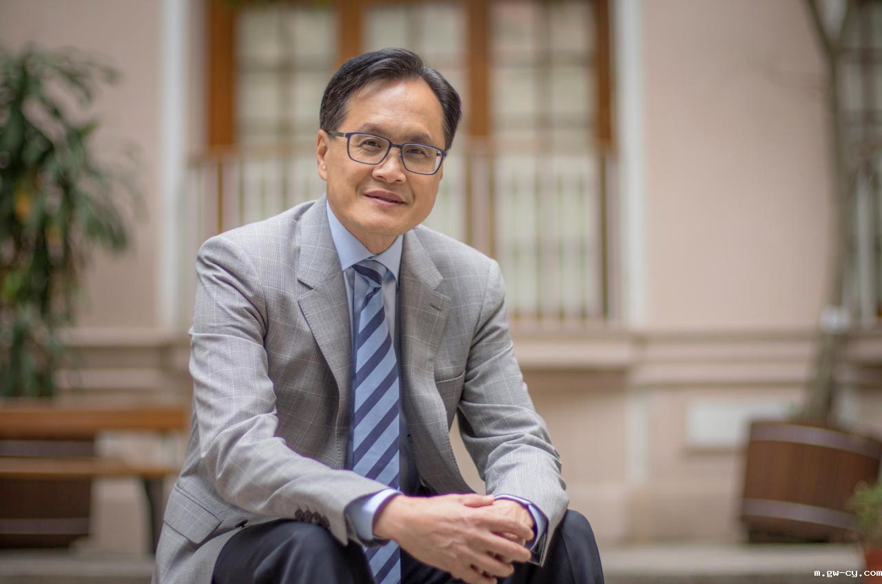 杨国安.jpg 杨国安.jpg