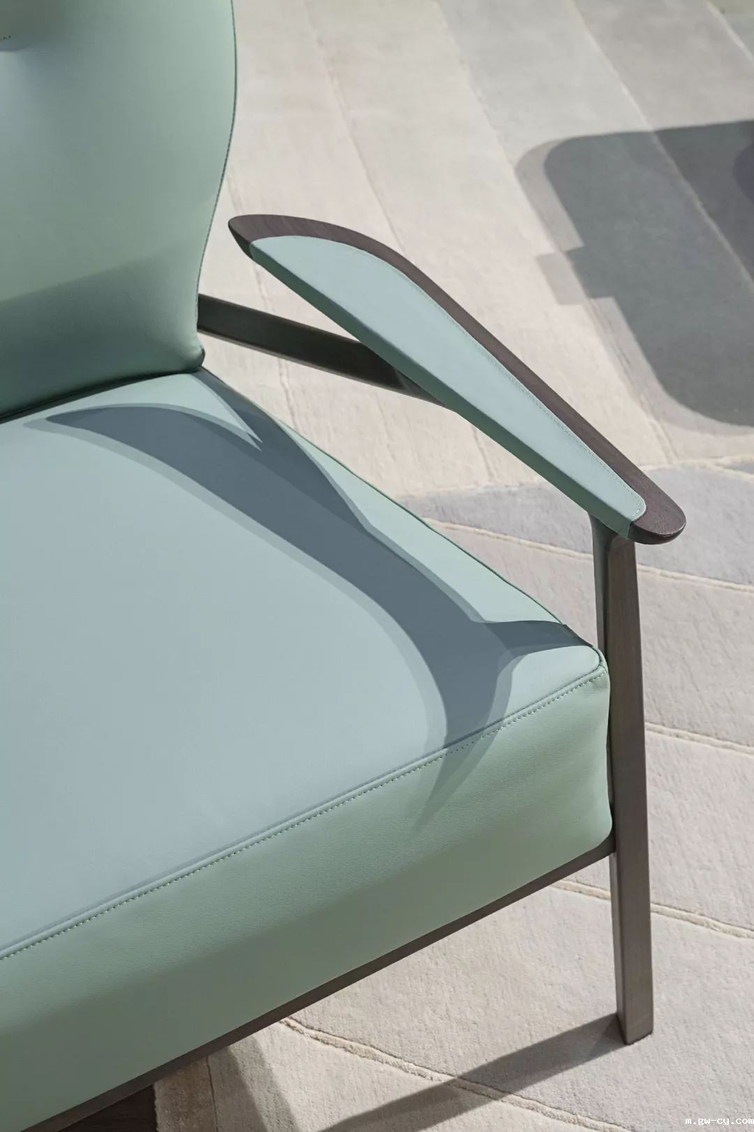 J&A x TURRI 全新Vine“蔓”系列亮相2019米兰国际家具展 J&A x TURRI 全新Vine“蔓”系列亮相2019米兰国际家具展