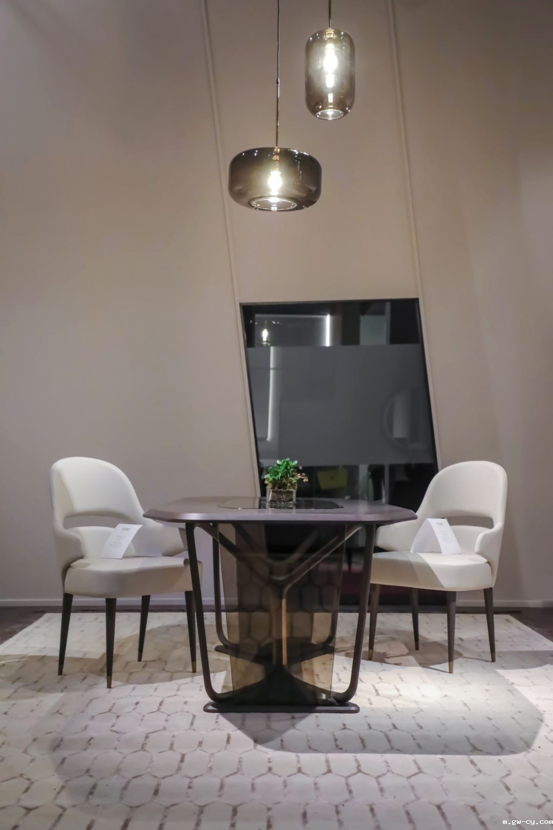 J&Abetway开户网站董事长、总设计师姜峰先生家具设计作品Vine“蔓”系列新品 J&Abetway开户网站董事长、总设计师姜峰先生家具设计作品Vine“蔓”系列新品