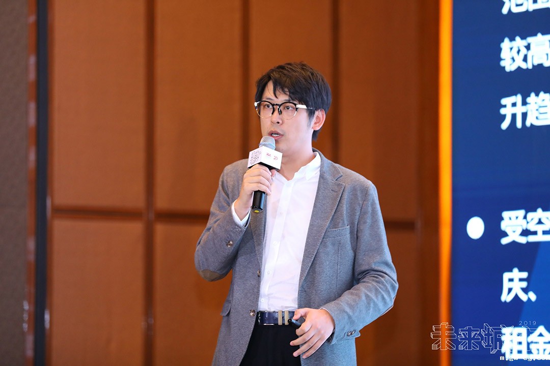 J&Abetway开户网站办公事业部设计总监赵丛 The Third Stop Salon Event by J&A at Chengdu was Held Successfully