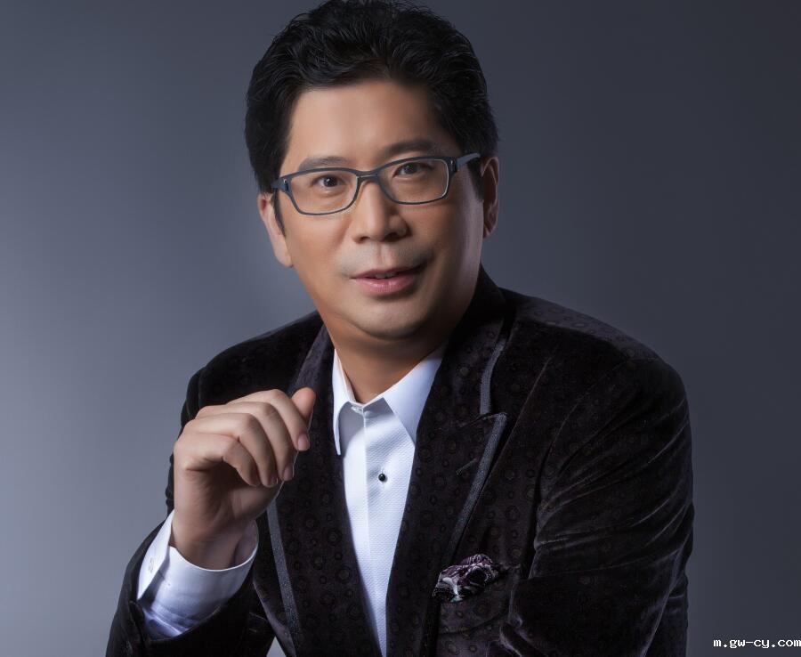 姜峰.jpg J&Abetway开户网站董事长、总设计师姜峰先生