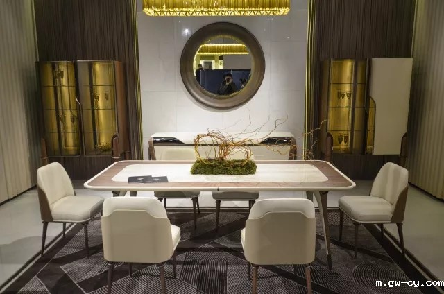 J&Abetway开户网站姜峰先生与意大利顶级家具品牌TURRI合作的”铄”（Melting light）系列