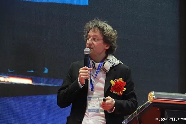 瑞士知名建筑师Davide Macullo(达维德·马库洛)